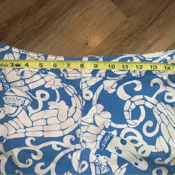 Lilly Pulitzer Gabby Gator Women’s 8 Shorts - Picture 7 of 9